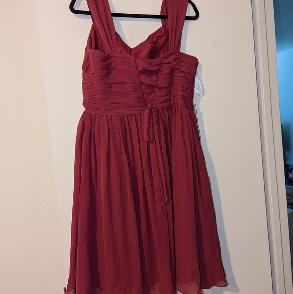 Mid dress - Picture 1 of 5